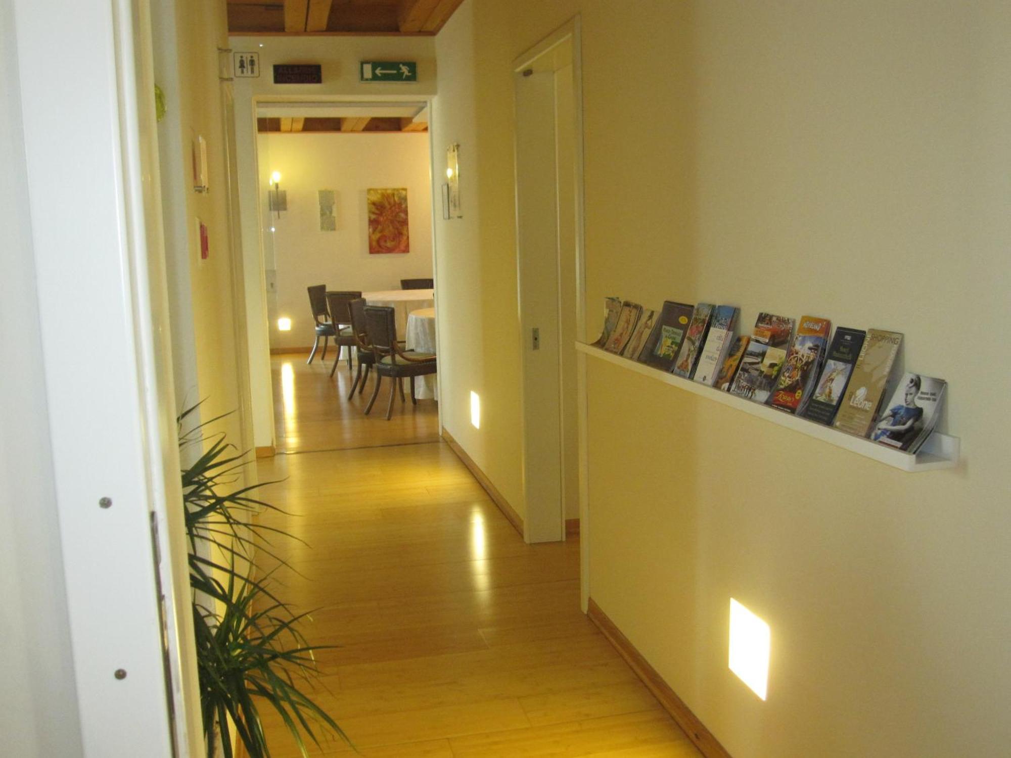 Hotel Della Torre 1850 Ponte San Marco ภายนอก รูปภาพ